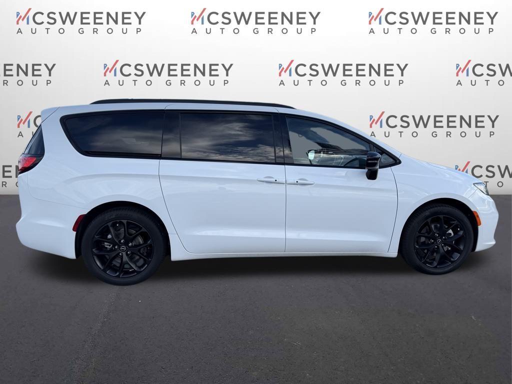 new 2026 Chrysler Pacifica car, priced at $42,760
