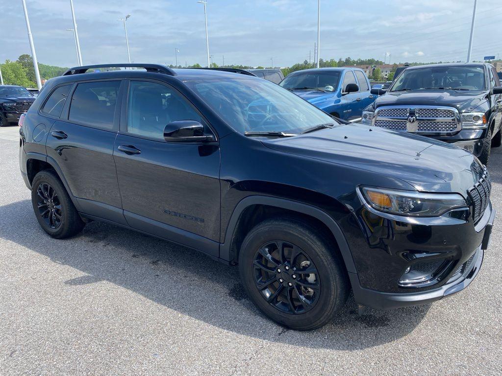 used 2023 Jeep Cherokee car, priced at $24,867