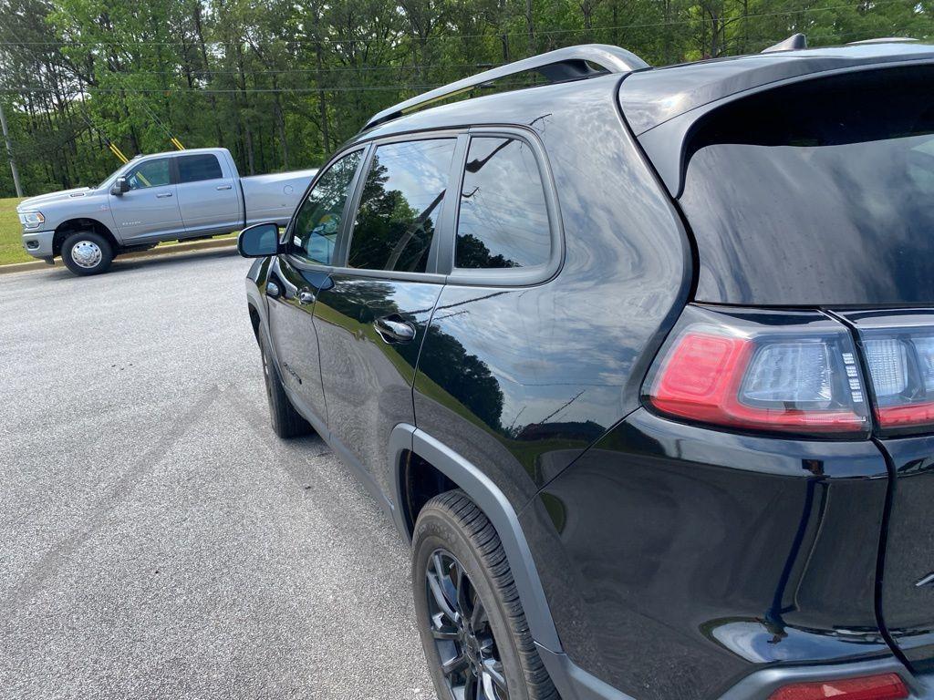 used 2023 Jeep Cherokee car, priced at $24,867