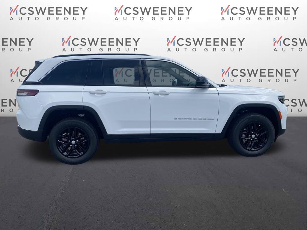 new 2025 Jeep Grand Cherokee car, priced at $28,530