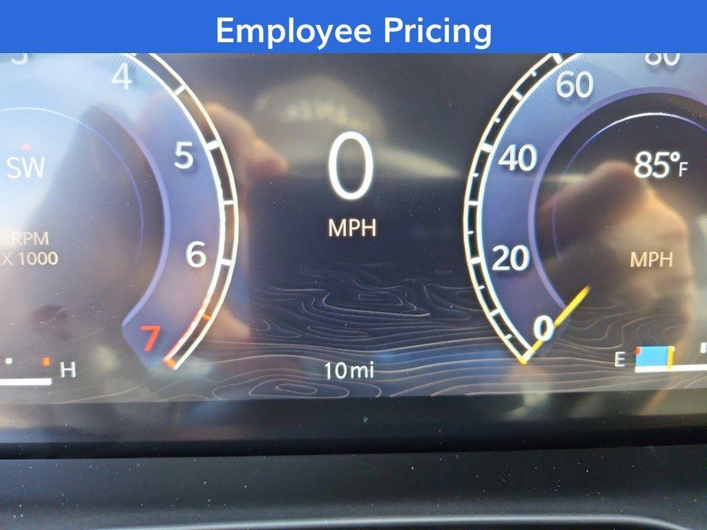 new 2025 Jeep Grand Cherokee car, priced at $30,530
