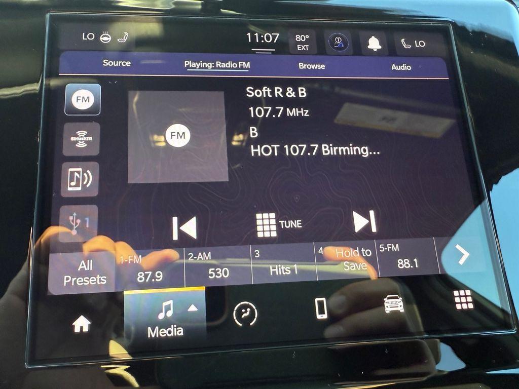 new 2025 Jeep Grand Cherokee car, priced at $30,980