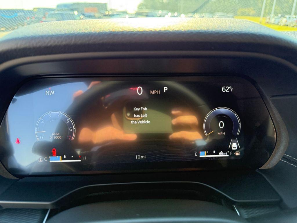 new 2025 Jeep Grand Cherokee car, priced at $34,125