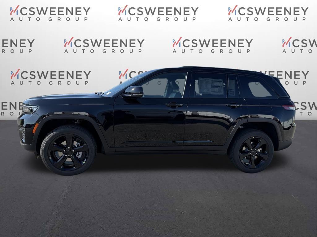 new 2025 Jeep Grand Cherokee car, priced at $34,125