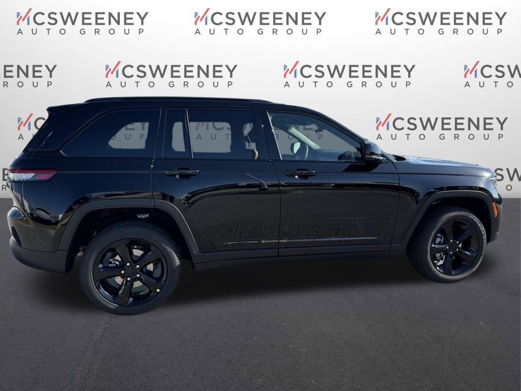 new 2025 Jeep Grand Cherokee car, priced at $34,125
