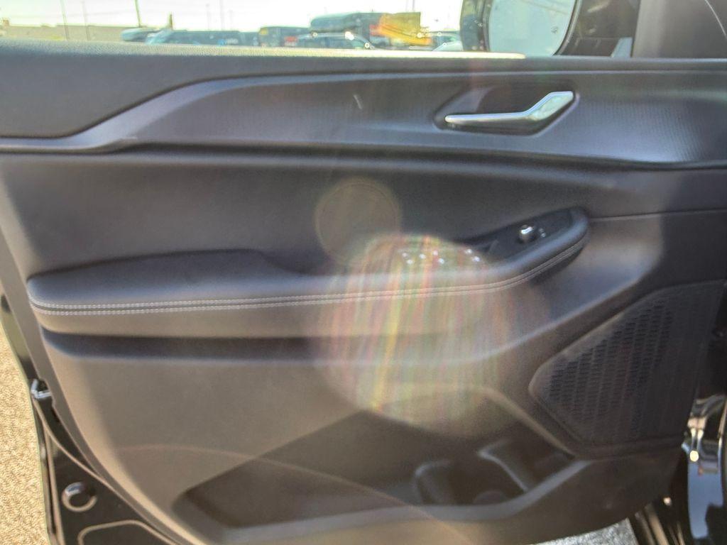 new 2025 Jeep Grand Cherokee car, priced at $34,125