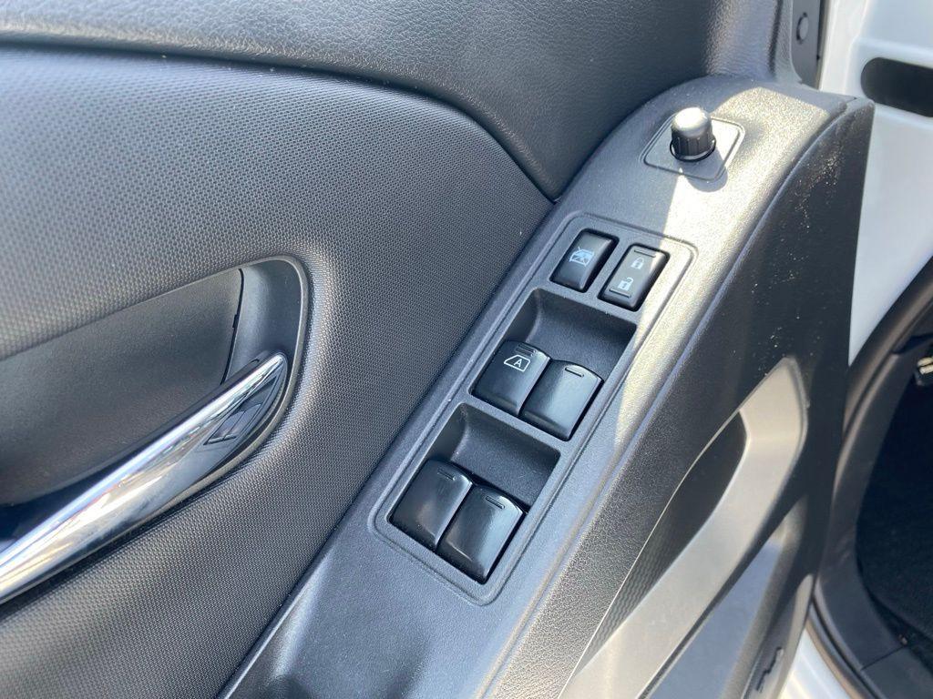 used 2022 Nissan Frontier car, priced at $26,000