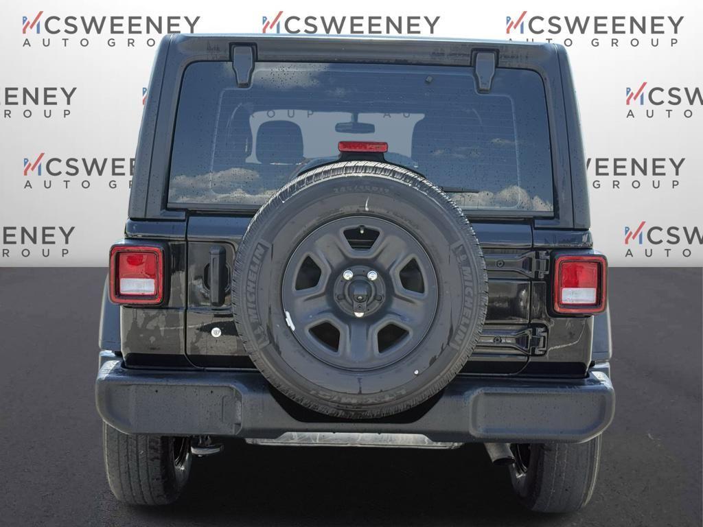used 2022 Jeep Wrangler Unlimited car, priced at $28,642