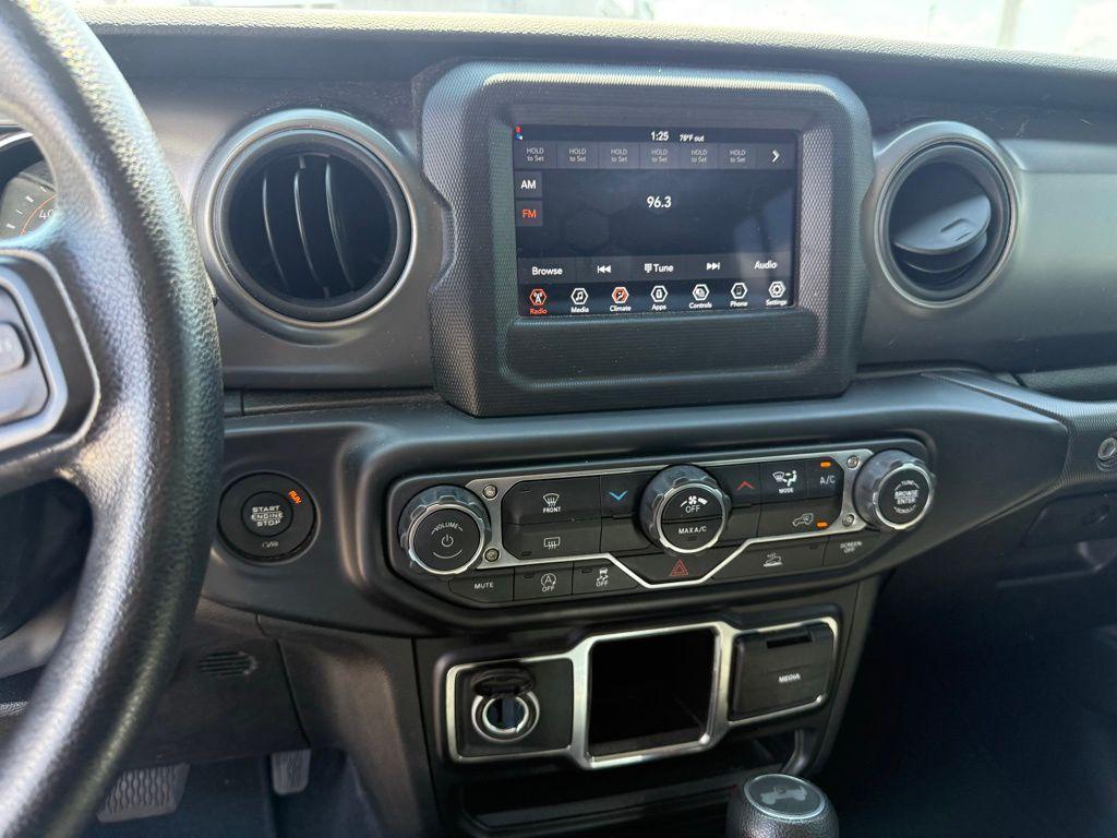 used 2022 Jeep Wrangler Unlimited car, priced at $28,642
