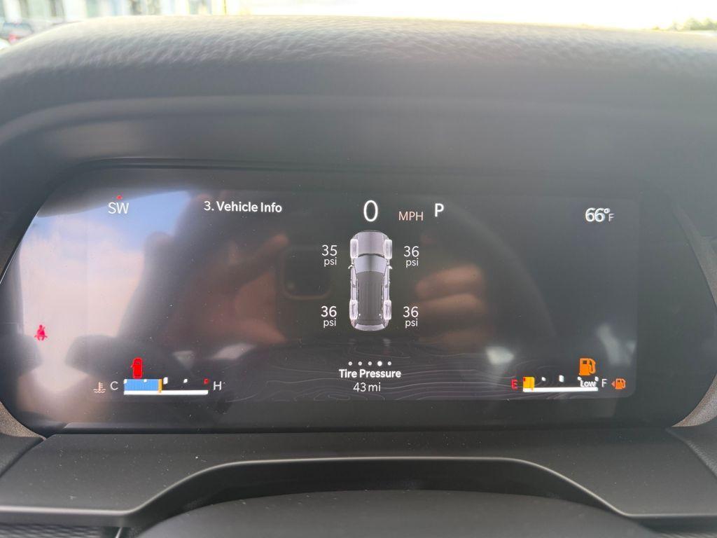 new 2025 Jeep Grand Cherokee car, priced at $32,625