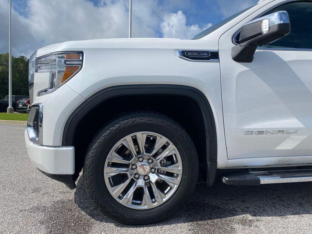 used 2021 GMC Sierra 1500 car, priced at $40,565