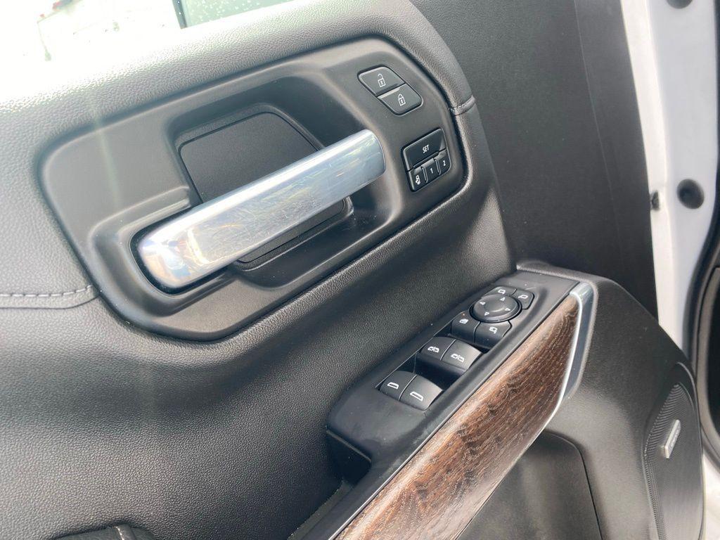 used 2021 GMC Sierra 1500 car, priced at $40,565