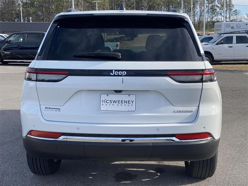 used 2023 Jeep Grand Cherokee car, priced at $31,182