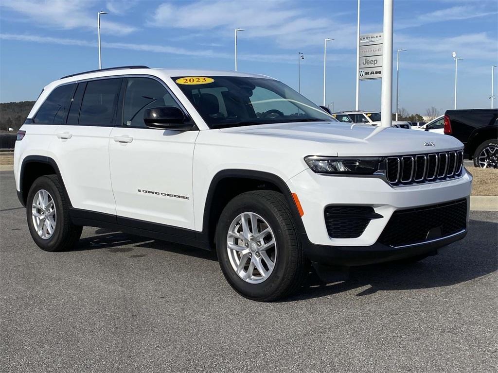 used 2023 Jeep Grand Cherokee car, priced at $31,182