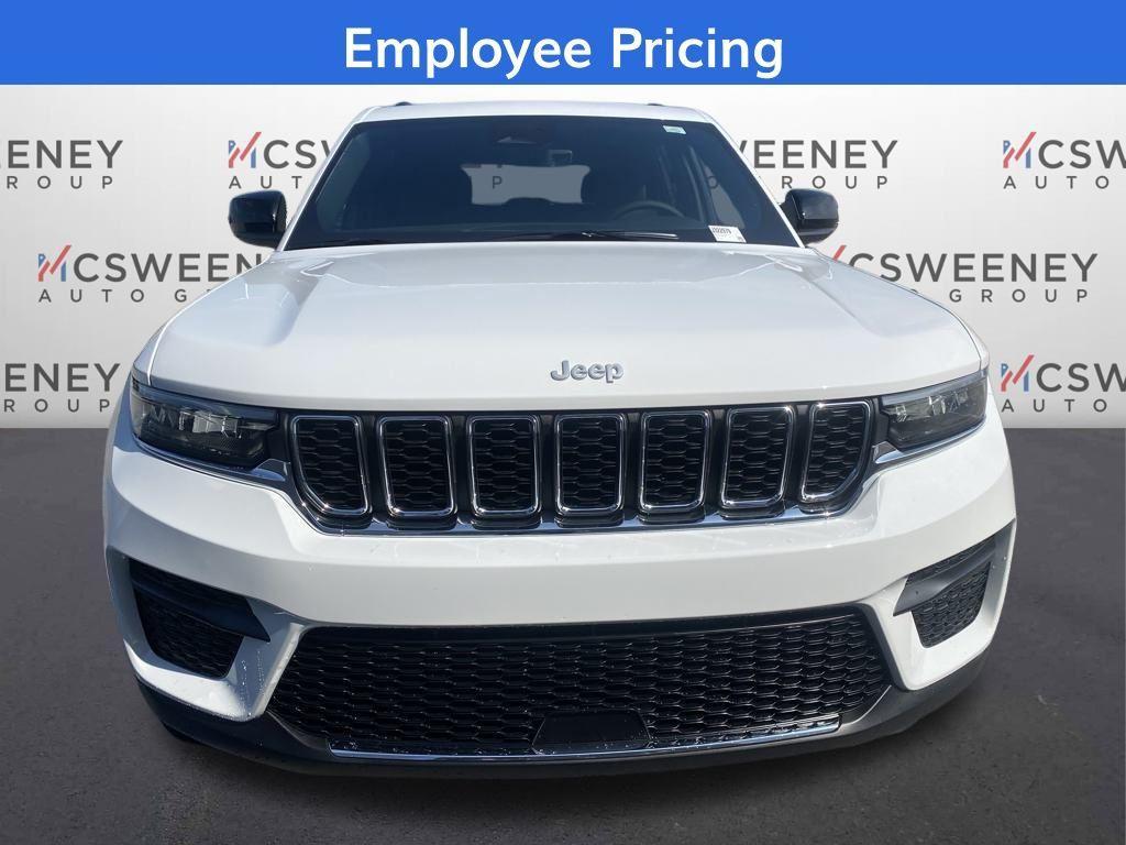 new 2025 Jeep Grand Cherokee car, priced at $30,530