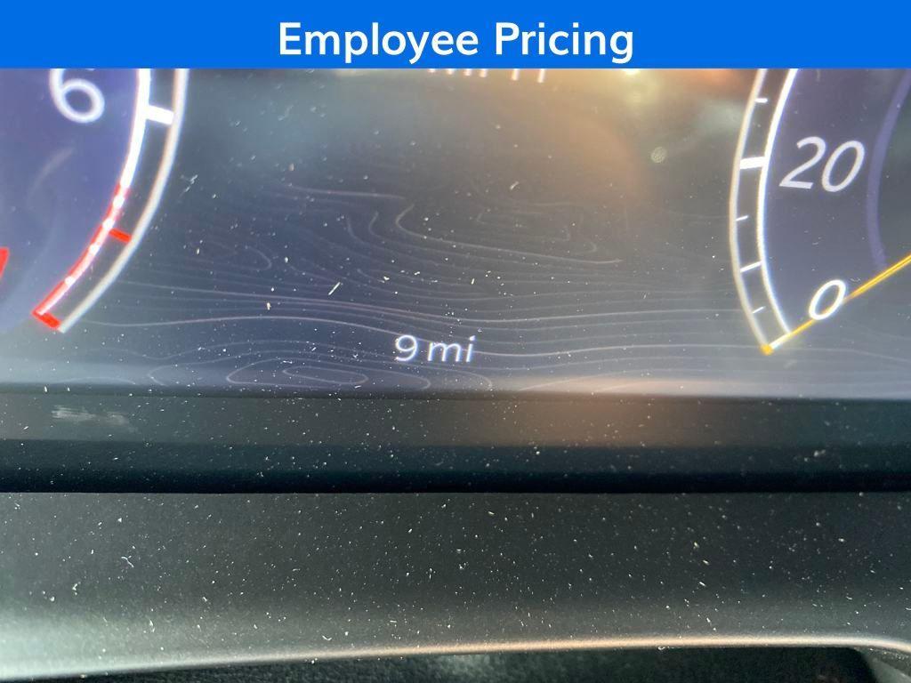 new 2025 Jeep Grand Cherokee car, priced at $30,530