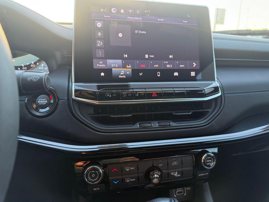 used 2025 Jeep Compass car, priced at $24,900