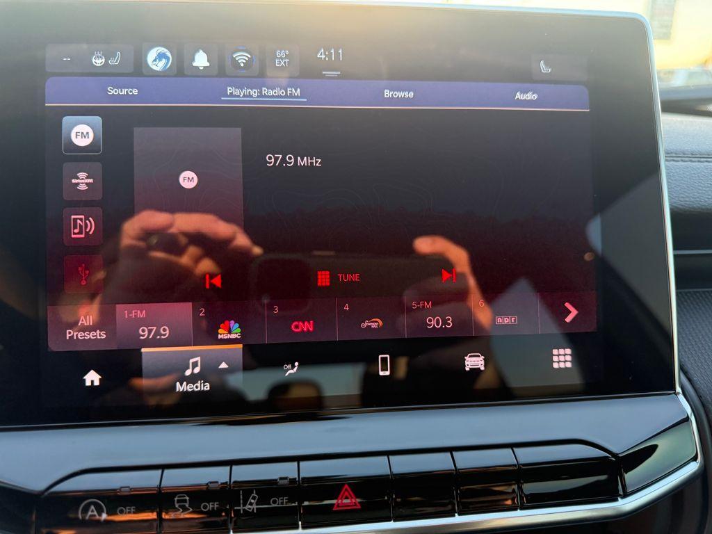 used 2025 Jeep Compass car, priced at $24,900