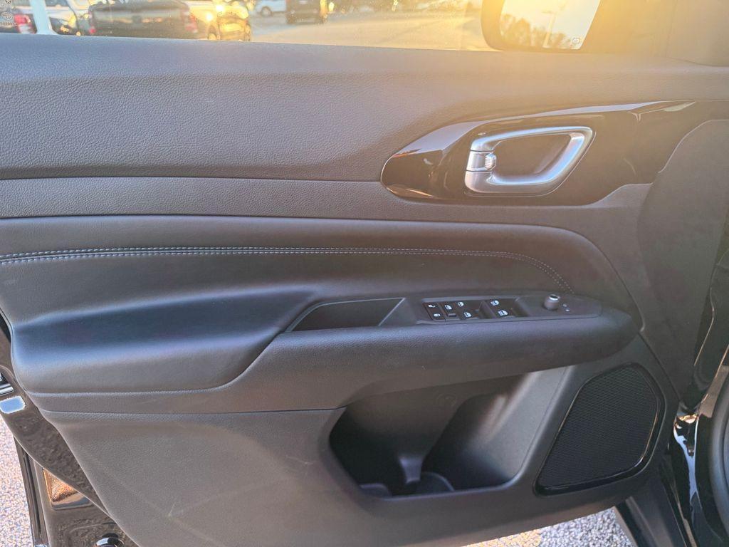 used 2025 Jeep Compass car, priced at $24,900