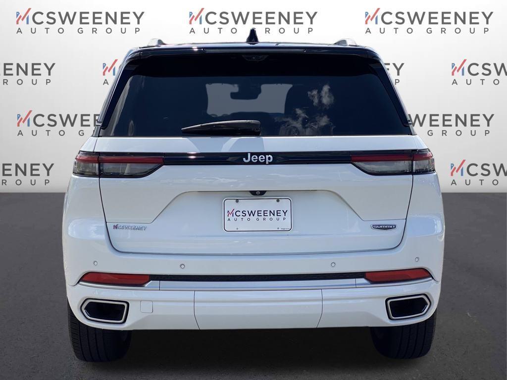 used 2022 Jeep Grand Cherokee car, priced at $43,500