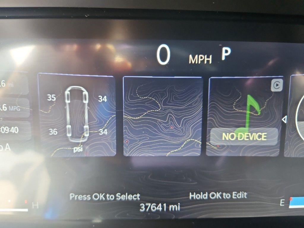 used 2022 Jeep Grand Cherokee car, priced at $43,500