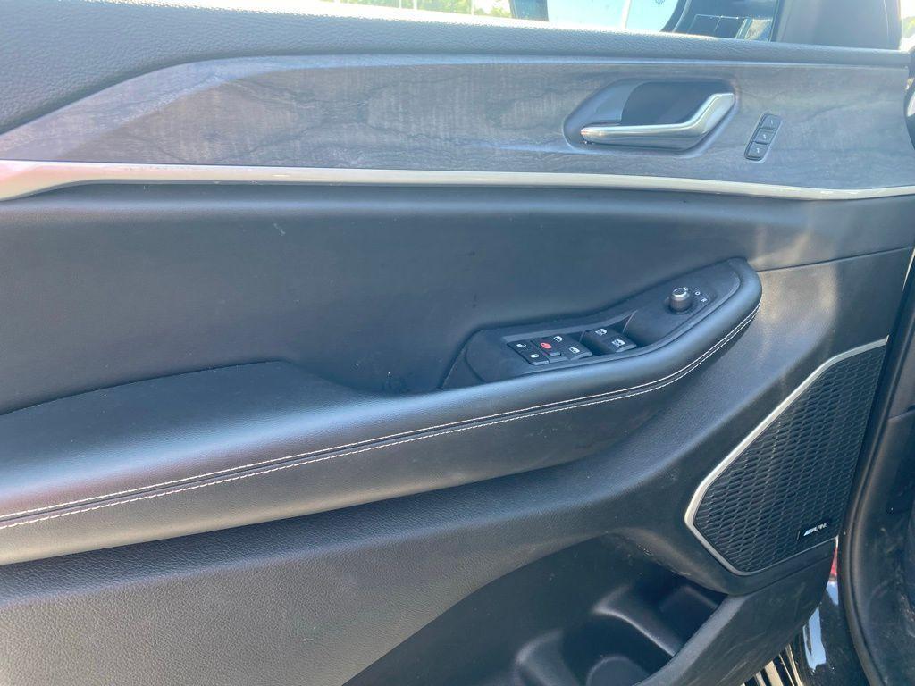 used 2022 Jeep Grand Cherokee L car, priced at $34,302