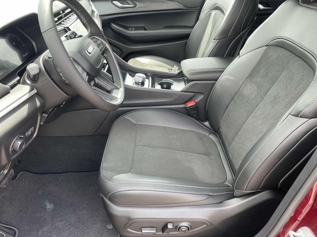 new 2025 Jeep Grand Cherokee L car, priced at $39,625