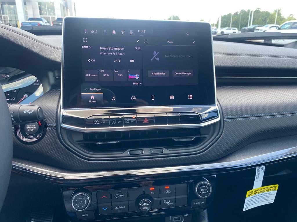 new 2025 Jeep Compass car, priced at $23,755