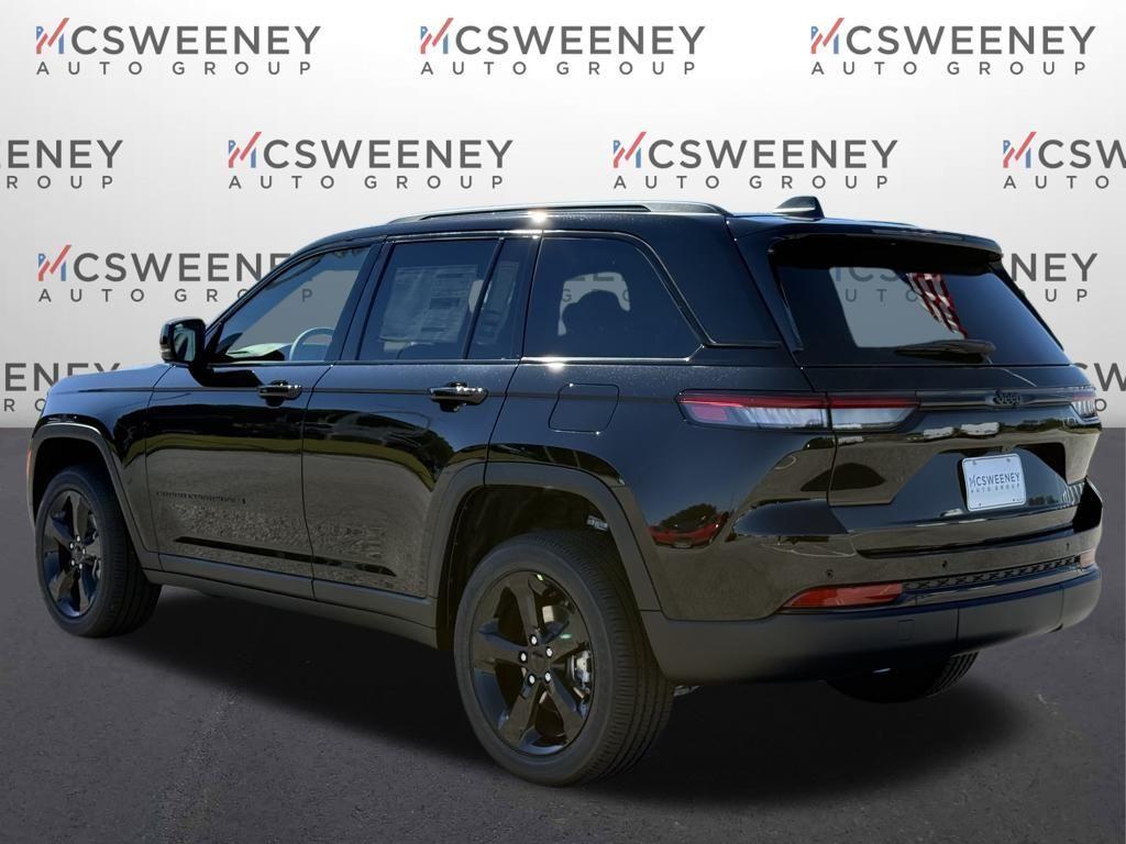 new 2025 Jeep Grand Cherokee car, priced at $34,125