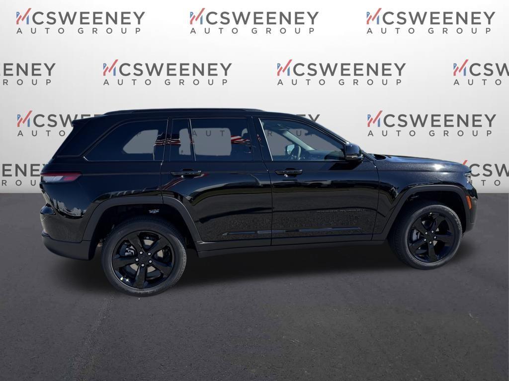 new 2025 Jeep Grand Cherokee car, priced at $34,125