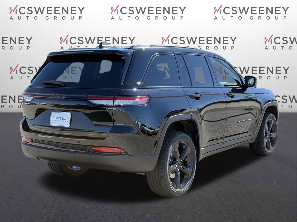 new 2025 Jeep Grand Cherokee car, priced at $34,125