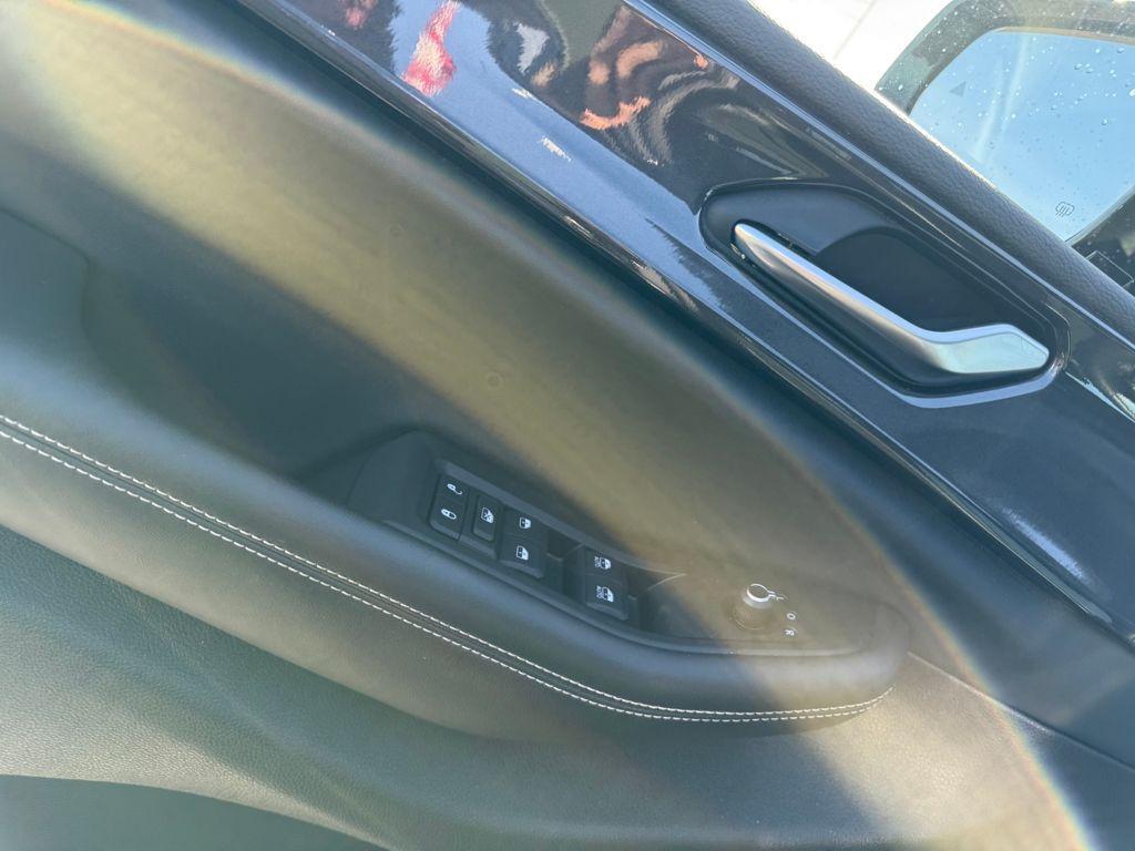 used 2022 Jeep Grand Cherokee car, priced at $33,028