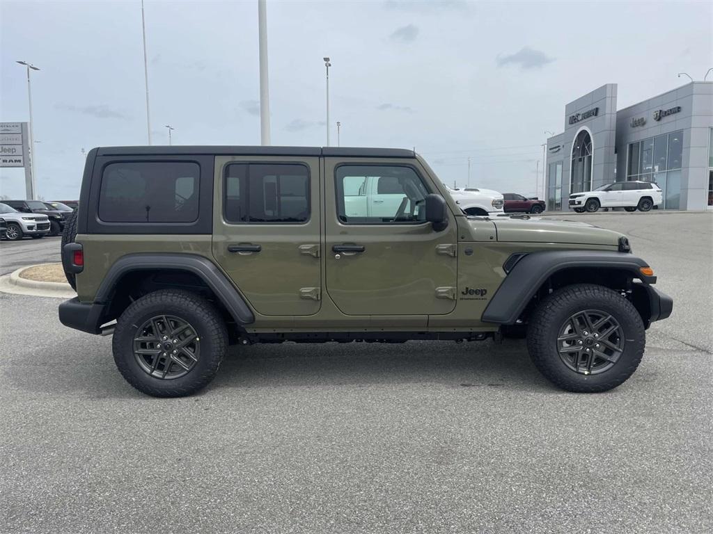 new 2025 Jeep Wrangler car, priced at $43,850