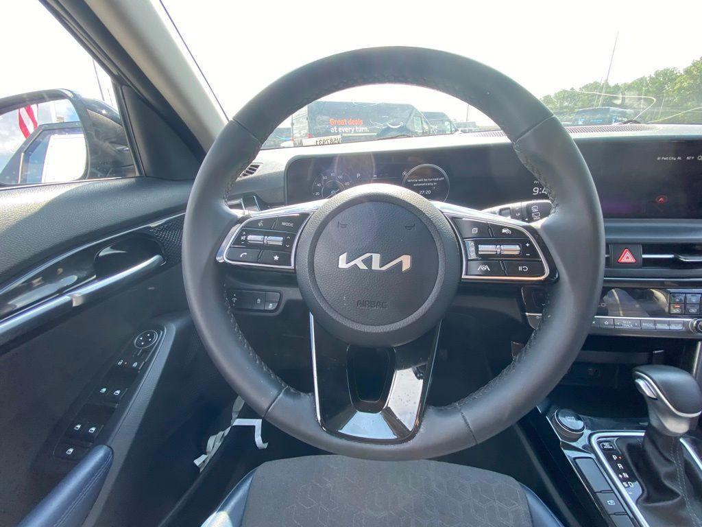 used 2024 Kia Seltos car, priced at $21,500