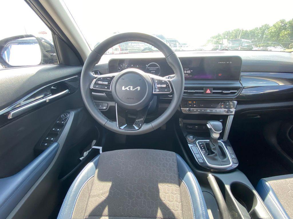 used 2024 Kia Seltos car, priced at $21,500
