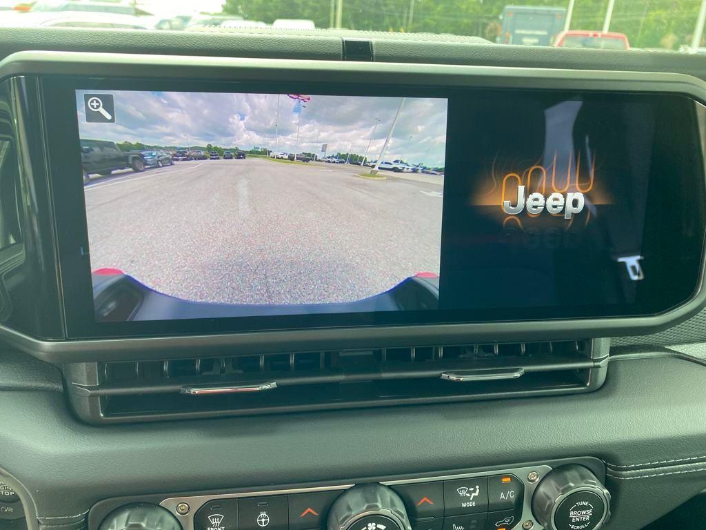 new 2025 Jeep Gladiator car, priced at $48,845
