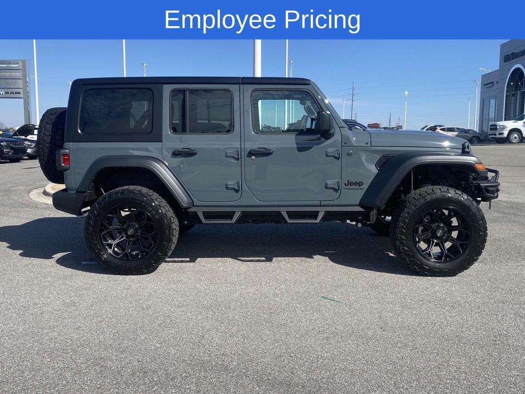 new 2024 Jeep Wrangler car, priced at $61,385