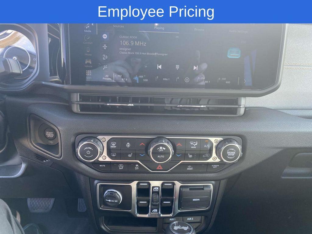 new 2024 Jeep Wrangler car, priced at $61,385