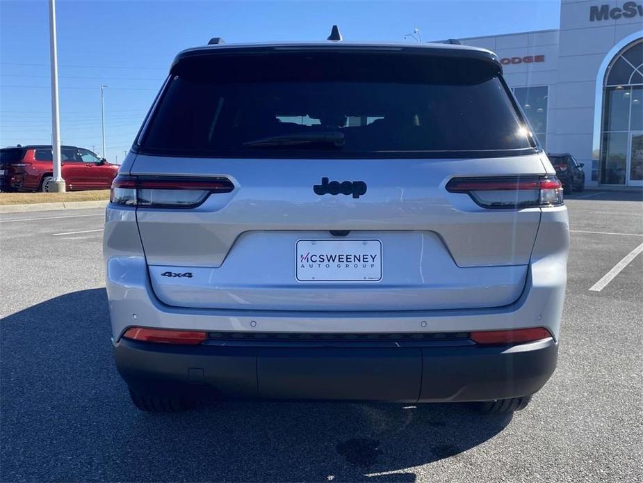 new 2025 Jeep Grand Cherokee car, priced at $38,425