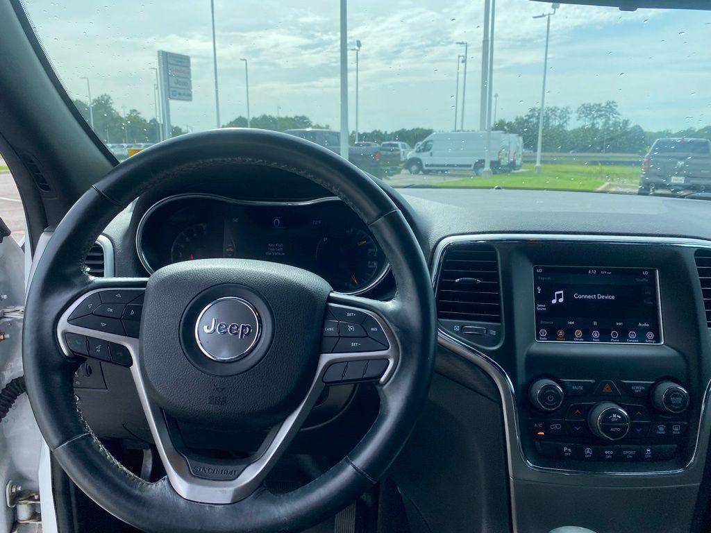 used 2018 Jeep Grand Cherokee car, priced at $17,000
