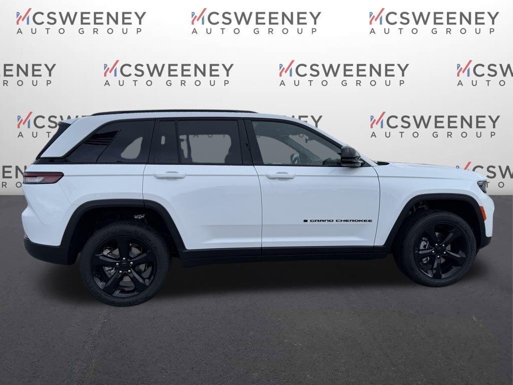 new 2025 Jeep Grand Cherokee car, priced at $35,530