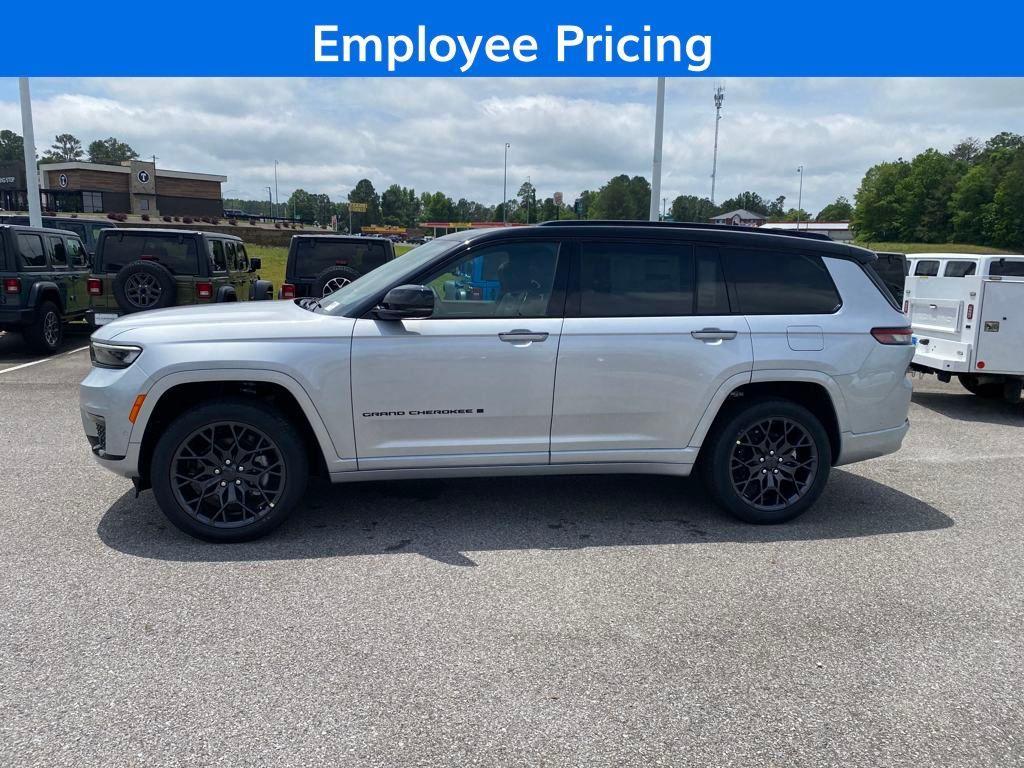 new 2025 Jeep Grand Cherokee L car, priced at $58,330