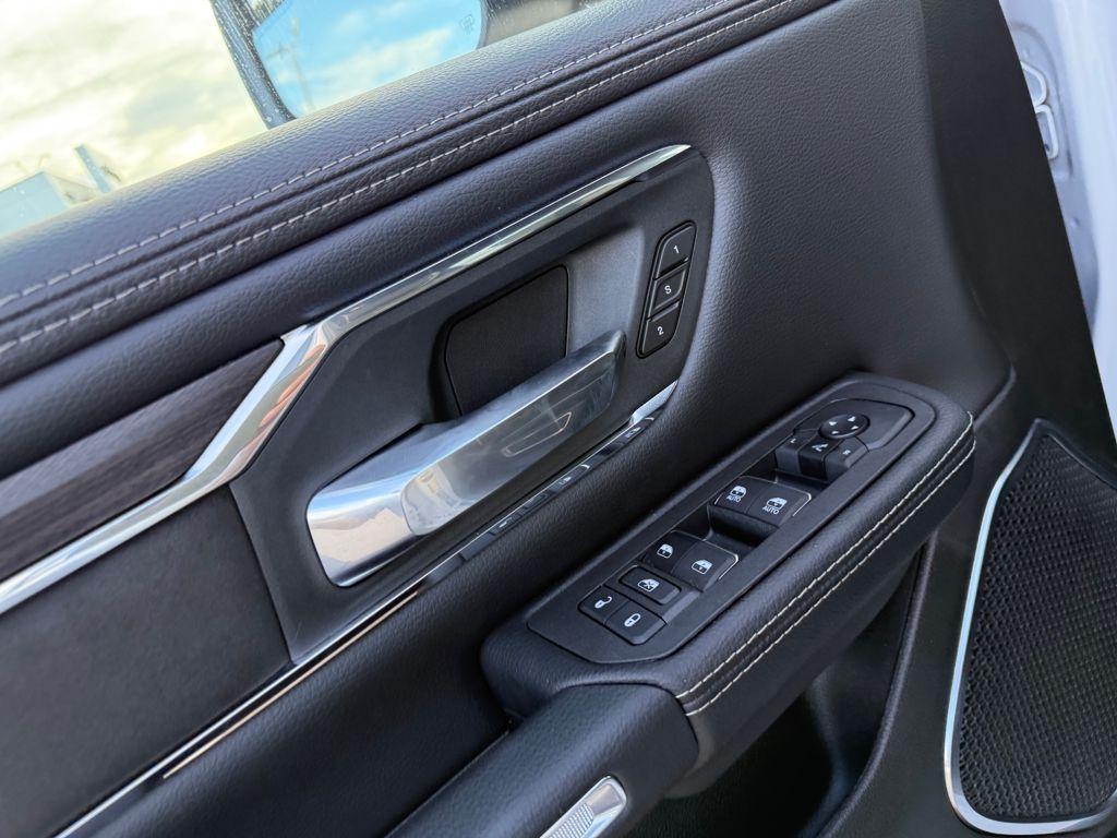 new 2025 Ram 1500 car, priced at $59,944