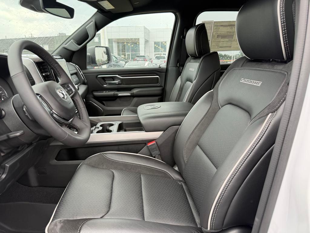 new 2025 Ram 1500 car, priced at $54,549