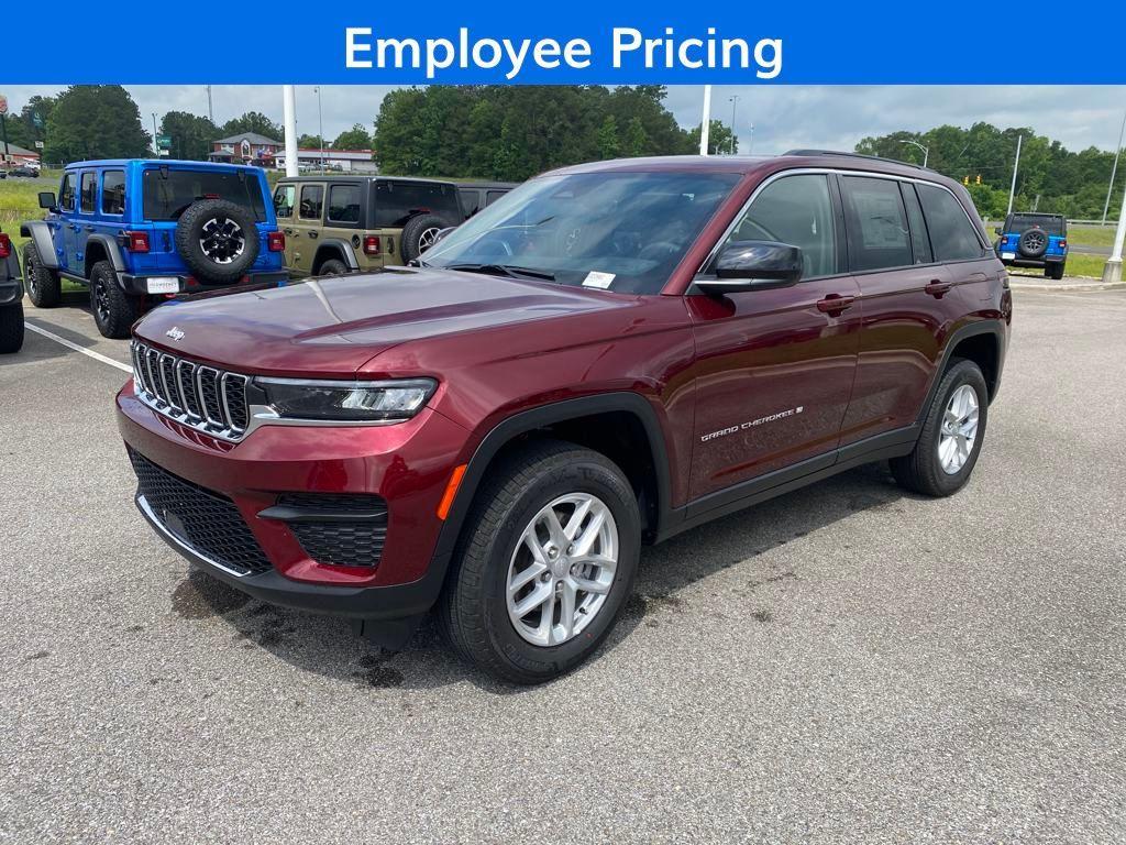 new 2025 Jeep Grand Cherokee car, priced at $31,125