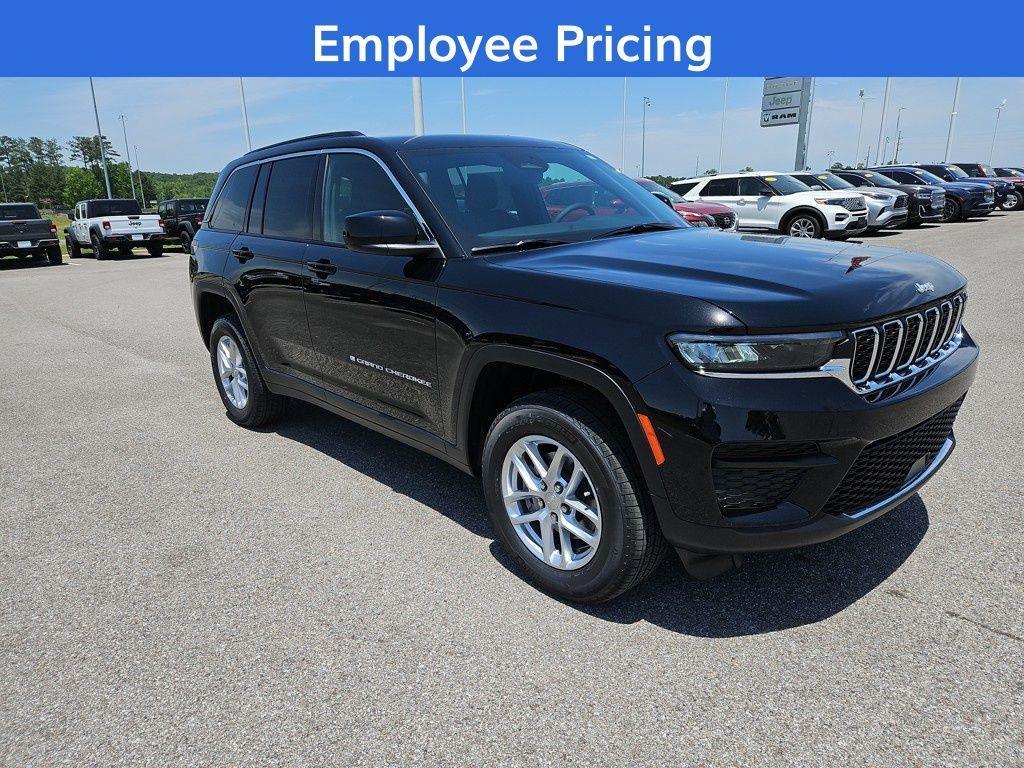 new 2025 Jeep Grand Cherokee car, priced at $31,125