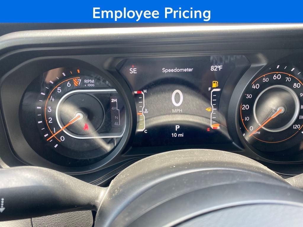new 2025 Jeep Gladiator car, priced at $48,845