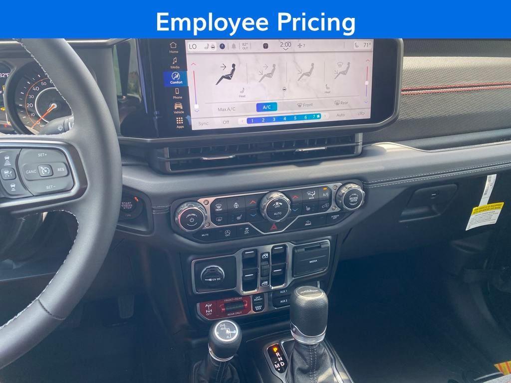 new 2025 Jeep Gladiator car, priced at $48,845