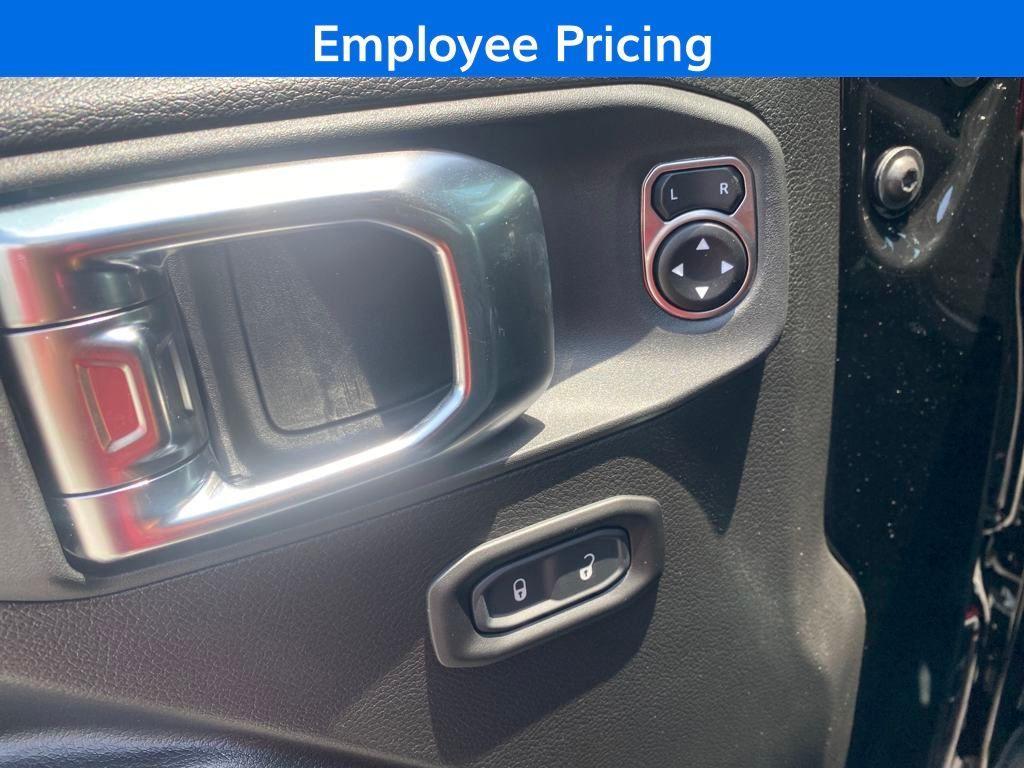 new 2025 Jeep Gladiator car, priced at $48,845
