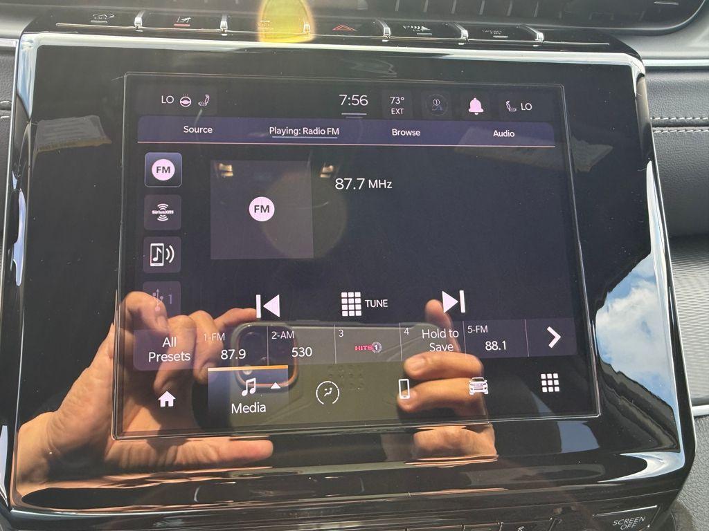 new 2025 Jeep Grand Cherokee car, priced at $33,625